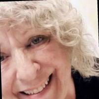 Debbie Kasdorf
