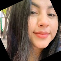 Nathaly Flores