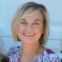 Laura Bowling