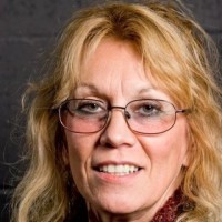 Gloria Katch