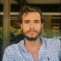 Aris Cem Özçelik