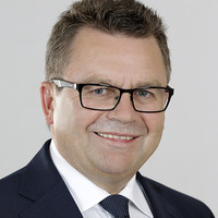 Dirk Hanstein