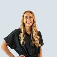 Katie Popp, Ei