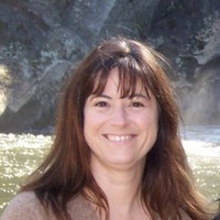 Andrea Cline
