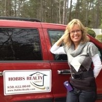 Debbie (realestate) Oppermann