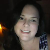 Nicole Gross