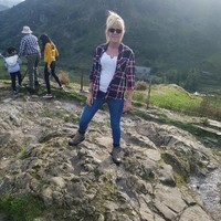 Sandra Davies