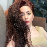 Niloofar Gh
