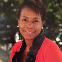 Lisa Robinson