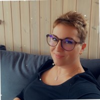 Line Lundbak