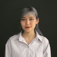 Hằng Phùng