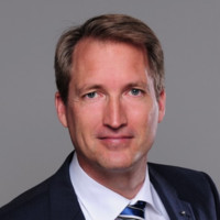 Stefan Müller