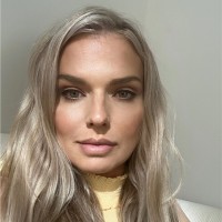 Anna Kinsella