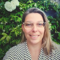 Jeanette van den Bos