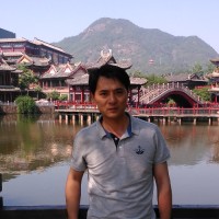 Wei-Min Qiu