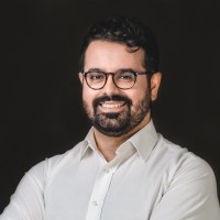 Alberto Palmas