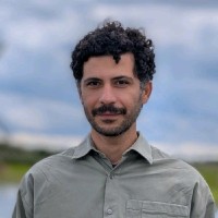 Navid Khonveh