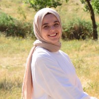 Tevhide Tesnim Demi̇r Akgün
