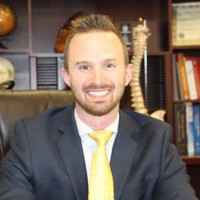 Dr. Chris Hummel