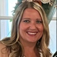 Melissa Lauvray, Rt (R)
