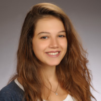 Ecem Ayan