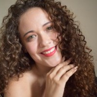 Ana María Escalante