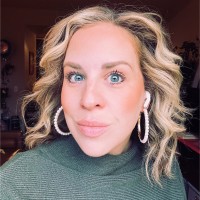 Kari Howe