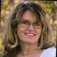 Ildiko Toth