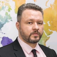 Daniel F. Santos