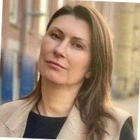 Yuliya van Polanen-Kharenkova