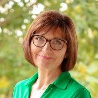 Beverly Walker