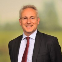 Michael Pennington