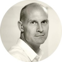 Dr. Florian Niedlich