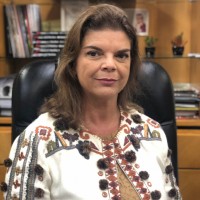 Ana Cristina Veloso