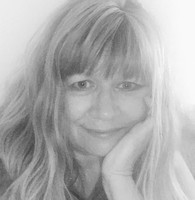 Sue Leach
