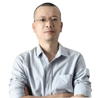 Toan Le