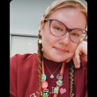 Carson Bragg (She/They)