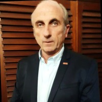 ALEJANDRO BECKER