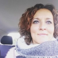 Chantal V Leeuwen