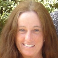 Laura Saunders