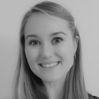 Sara Sommer Holst