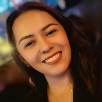 Francyelle Tomenos De Oliveira Veiga