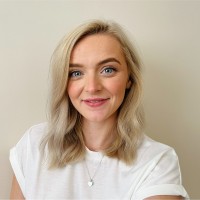 Lauren Bates