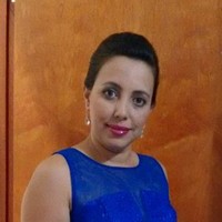 Simone Aparecida Costa Freitas