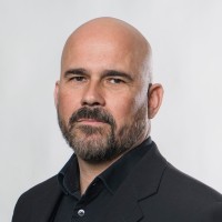 Robert Triches