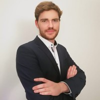 Dr. Johannes Träg