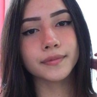 Adely Larissa de Lima Neves