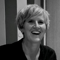 Monique van den Biggelaar