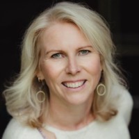 Anouk Velthuis