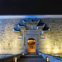 方伟微